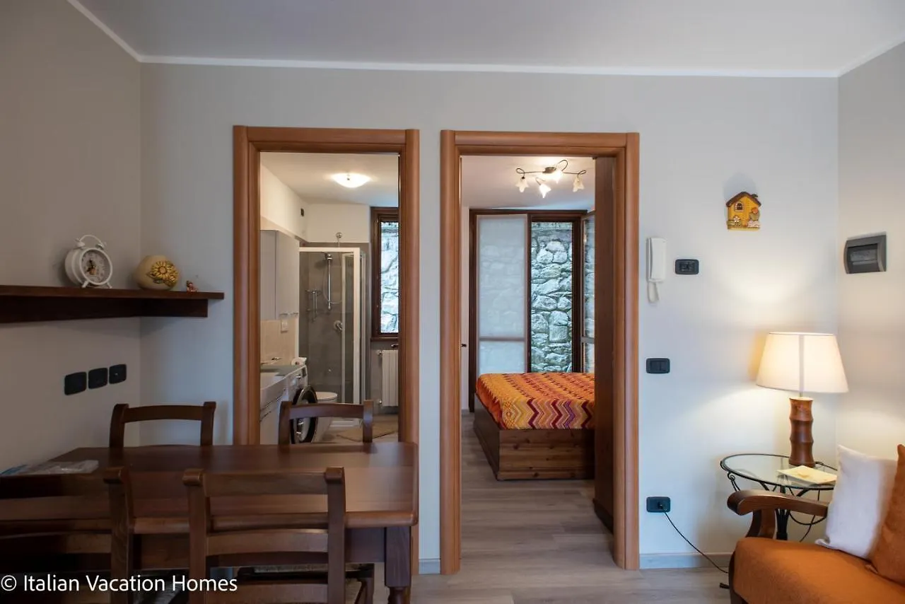 Italian Vacation Homes - Un Angolo di Relax 2 Gromo Appartamento